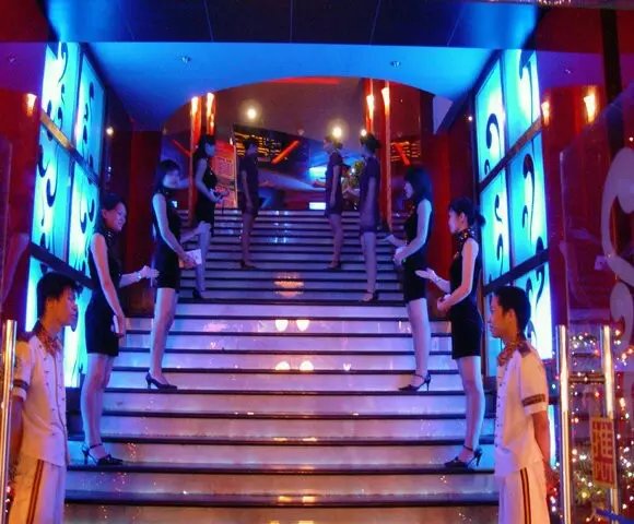 北京最大的夜场招聘女孩 待遇好 好上班 日结1000-2000